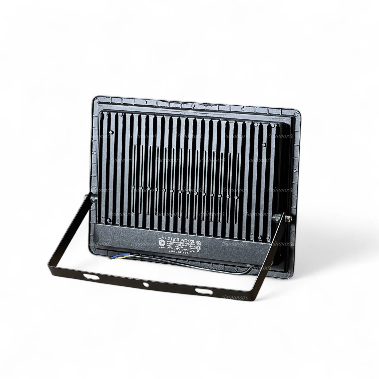 پرژکتور 200 وات زیبانور مدل اقتصادی