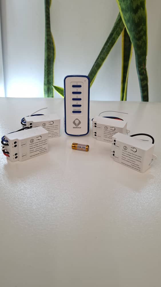 ریموت 4 کانال مجزا نور آزمایان آسیا