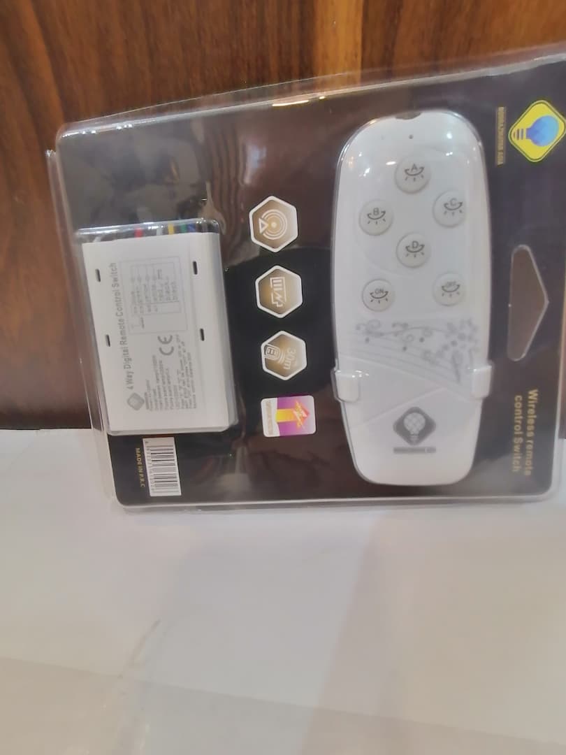 ریموت 4 کانال نور آزمایامان آسیا کیفیت بی نظیر